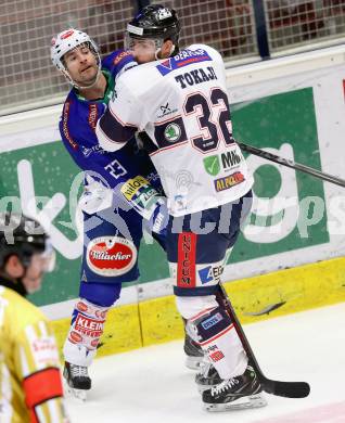 EBEL. Eishockey Bundesliga. EC VSV gegen SAPA Fehervar AV19. Darren Haydar, (VSV), Viktor Tokaji (Alba Volan). Villach, am 2.11.2014.
Foto: Kuess 


---
pressefotos, pressefotografie, kuess, qs, qspictures, sport, bild, bilder, bilddatenbank