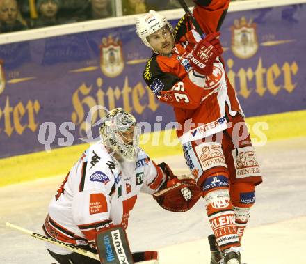 EBEL. Eishockey Bundesliga. KAC gegen HC TWK Innsbruck. Jacques Jean Francois,  (KAC), Adam Munro (Innsbruck). Klagenfurt, am 14.11.2014.
Foto: Kuess 

---
pressefotos, pressefotografie, kuess, qs, qspictures, sport, bild, bilder, bilddatenbank