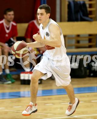 Basketball 2. Bundesliga. Woerthersee Piraten gegen Chin Min Dragons St. Poelten. Martin Breithuber (Piraten). Klagenfurt, 15.11.2014.
Foto: Kuess
---
pressefotos, pressefotografie, kuess, qs, qspictures, sport, bild, bilder, bilddatenbank