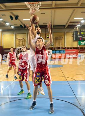 Basketball 2. Bundesliga. Woerthersee Piraten gegen Chin Min Dragons St. Poelten. Joachim Buggelsheim, (Piraten), Martin Speiser (St. Poelten). Klagenfurt, 15.11.2014.
Foto: Kuess
---
pressefotos, pressefotografie, kuess, qs, qspictures, sport, bild, bilder, bilddatenbank