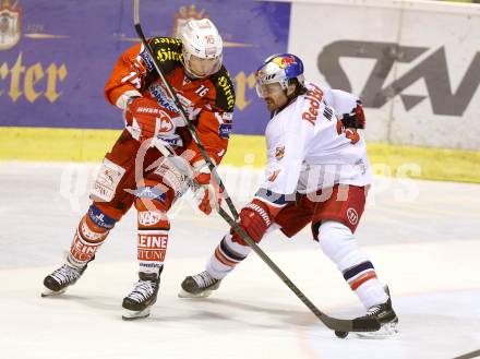 EBEL. Eishockey Bundesliga. KAC gegen EC Red Bull Salzburg. Patrick Harand, (KAC), Troy Milam  (Salzburg). Klagenfurt, am 16.11.2014.
Foto: Kuess 

---
pressefotos, pressefotografie, kuess, qs, qspictures, sport, bild, bilder, bilddatenbank