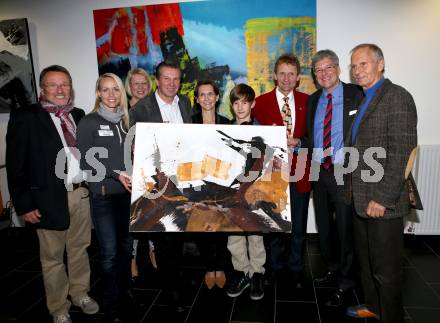 Filmpraesentation ueber Olympiasieger Karl Schnabl. Regisseur Ferdinand Macek, Jasmin Ouschan, Karl Schnabl mit Frau und Sohn, Hans Millonig, Landeshauptmann Peter Kaiser, Baldur Preiml. Klagenfurt, am 19.11.2014.
Foto: Kuess
---
pressefotos, pressefotografie, kuess, qs, qspictures, sport, bild, bilder, bilddatenbank