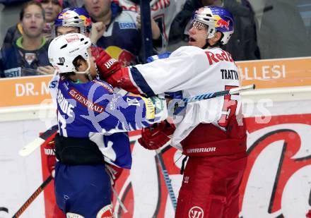 EBEL. Eishockey Bundesliga. EC VSV gegen Red Bull Salzburg.  Brock McBride,  (VSV), Matthias Trattnig (Salzburg). Villach, am 21.11.2014.
Foto: Kuess 


---
pressefotos, pressefotografie, kuess, qs, qspictures, sport, bild, bilder, bilddatenbank