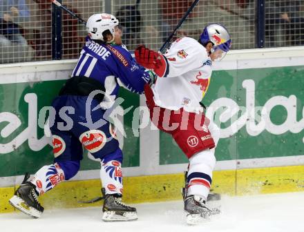 EBEL. Eishockey Bundesliga. EC VSV gegen Red Bull Salzburg. Brock McBride,  (VSV), Matthias Trattnig (Salzburg). Villach, am 21.11.2014.
Foto: Kuess 


---
pressefotos, pressefotografie, kuess, qs, qspictures, sport, bild, bilder, bilddatenbank