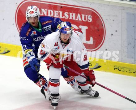 EBEL. Eishockey Bundesliga. EC VSV gegen Red Bull Salzburg. John Lammers,  (VSV), Andreas Kristler (Salzburg). Villach, am 21.11.2014.
Foto: Kuess 


---
pressefotos, pressefotografie, kuess, qs, qspictures, sport, bild, bilder, bilddatenbank