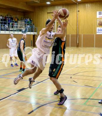 Basketball 2.Bundesliga 2014/15 Grunddurchgang 9.Runde. Radenthein Garnets gegen Basket Flames. Peter Gleissner,  (Radenthein), Paul Koroschitz (Basket Flames). Klagenfurt, 22.11.2014.
Foto: Kuess
---
pressefotos, pressefotografie, kuess, qs, qspictures, sport, bild, bilder, bilddatenbank