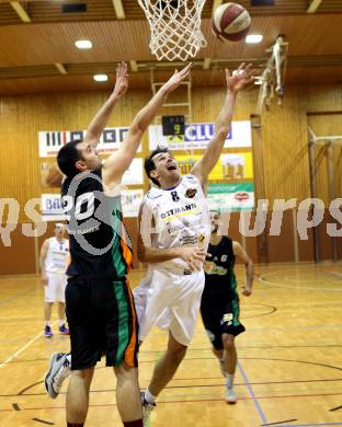 Basketball 2.Bundesliga 2014/15 Grunddurchgang 9.Runde. Radenthein Garnets gegen Basket Flames. Paul Gleissner, (Radenthein), Vladimir Gavranic  (Basket Flames). Klagenfurt, 22.11.2014.
Foto: Kuess
---
pressefotos, pressefotografie, kuess, qs, qspictures, sport, bild, bilder, bilddatenbank