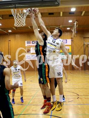 Basketball 2.Bundesliga 2014/15 Grunddurchgang 9.Runde. Radenthein Garnets gegen Basket Flames. Luka Zavrsnik, (Radenthein), Vladimir Gavranic (Basket Flames). Klagenfurt, 22.11.2014.
Foto: Kuess
---
pressefotos, pressefotografie, kuess, qs, qspictures, sport, bild, bilder, bilddatenbank