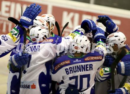 EBEL. Eishockey Bundesliga. KAC gegen VSV.  Jubel  (VSV). Klagenfurt, am 23.11.2014.
Foto: Kuess 

---
pressefotos, pressefotografie, kuess, qs, qspictures, sport, bild, bilder, bilddatenbank