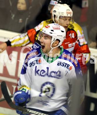 EBEL. Eishockey Bundesliga. KAC gegen VSV. Torjubel Mark Santorelli  (VSV). Klagenfurt, am 23.11.2014.
Foto: Kuess 

---
pressefotos, pressefotografie, kuess, qs, qspictures, sport, bild, bilder, bilddatenbank