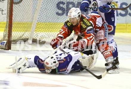 EBEL. Eishockey Bundesliga. KAC gegen VSV. Manuel Geier,  (KAC),  Jean Philippe Lamoureux (VSV). Klagenfurt, am 23.11.2014.
Foto: Kuess 

---
pressefotos, pressefotografie, kuess, qs, qspictures, sport, bild, bilder, bilddatenbank