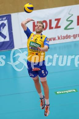 Volleyball AVL. SK Posojilnica Aich/Dob gegen VBC Weiz. Peter Wohlfahrtstaetter (Aich/Dob). Bleiburg, am 27.11.2014.
Foto: Kuess
---
pressefotos, pressefotografie, kuess, qs, qspictures, sport, bild, bilder, bilddatenbank