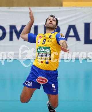 Volleyball AVL. SK Posojilnica Aich/Dob gegen VBC Weiz. Andrej Grut (Aich/Dob). Bleiburg, am 27.11.2014.
Foto: Kuess
---
pressefotos, pressefotografie, kuess, qs, qspictures, sport, bild, bilder, bilddatenbank