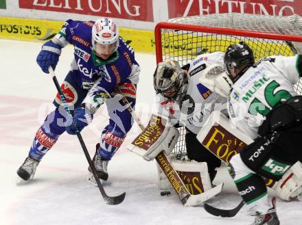 EBEL. Eishockey Bundesliga. EC VSV gegen HDD TELEMACH Olimpija Ljubljana.  Eric Hunter, (VSV), Andy Chiodo, Ales Music  (Laibach). Villach, am 30.11.2014.
Foto: Kuess 


---
pressefotos, pressefotografie, kuess, qs, qspictures, sport, bild, bilder, bilddatenbank