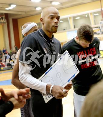 Basketball 2.Bundesliga 2014/15 Grunddurchgang 10.Runde. Woerthersee Piraten gegen Villach Raiders. Trainer Stacey Nolan  (Villach). Klagenfurt, 29.11.2014.
Foto: Kuess
---
pressefotos, pressefotografie, kuess, qs, qspictures, sport, bild, bilder, bilddatenbank