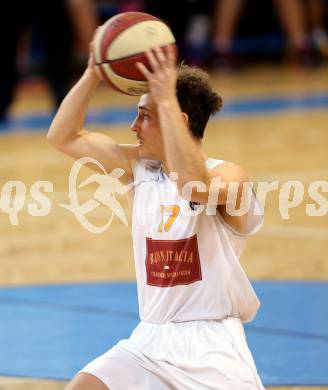 Basketball 2.Bundesliga 2014/15 Grunddurchgang 10.Runde. Woerthersee Piraten gegen Villach Raiders. Tobias Dobernig (Piraten). Klagenfurt, 29.11.2014.
Foto: Kuess
---
pressefotos, pressefotografie, kuess, qs, qspictures, sport, bild, bilder, bilddatenbank