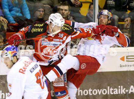 EBEL. Eishockey Bundesliga. KAC gegen EC Red Bull Salzburg. Jean Francois Jacques, (KAC), Thomas Raffl  (Salzburg). Klagenfurt, am 30.11.2014.
Foto: Kuess 

---
pressefotos, pressefotografie, kuess, qs, qspictures, sport, bild, bilder, bilddatenbank