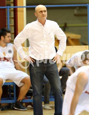 Basketball 2.Bundesliga 2014/15 Grunddurchgang 11.Runde. Woerthersee Piraten gegen Dornbirn Lions. Trainer Dragan Sliskovic (Piraten). Klagenfurt, 6.12.2014.
Foto: Kuess
---
pressefotos, pressefotografie, kuess, qs, qspictures, sport, bild, bilder, bilddatenbank