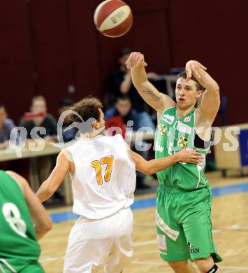 Basketball 2.Bundesliga 2014/15 Grunddurchgang 11.Runde. Woerthersee Piraten gegen Dornbirn Lions. Tobias Dobernig,  (Piraten), Dominik Jussel (Dornbirn). Klagenfurt, 6.12.2014.
Foto: Kuess
---
pressefotos, pressefotografie, kuess, qs, qspictures, sport, bild, bilder, bilddatenbank