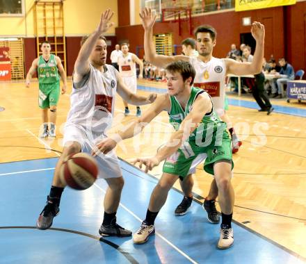 Basketball 2.Bundesliga 2014/15 Grunddurchgang 11.Runde. Woerthersee Piraten gegen Dornbirn Lions. Tim Huber, Daniel Gspandl, (Piraten), Alexander Atterbigler (Dornbirn). Klagenfurt, 6.12.2014.
Foto: Kuess
---
pressefotos, pressefotografie, kuess, qs, qspictures, sport, bild, bilder, bilddatenbank