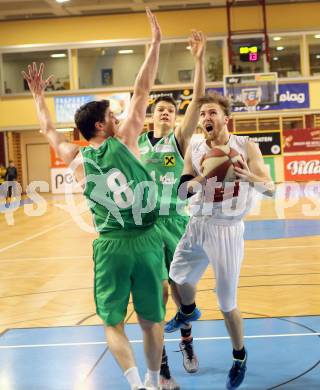 Basketball 2.Bundesliga 2014/15 Grunddurchgang 11.Runde. Woerthersee Piraten gegen Dornbirn Lions. Sebastian Huber, (Piraten), Twan Christianus Petrus Plasmans (Dornbirn). Klagenfurt, 6.12.2014.
Foto: Kuess
---
pressefotos, pressefotografie, kuess, qs, qspictures, sport, bild, bilder, bilddatenbank