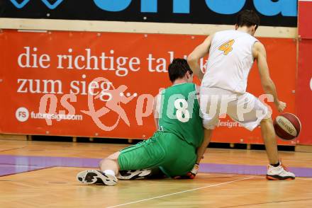 Basketball 2.Bundesliga 2014/15 Grunddurchgang 11.Runde. Woerthersee Piraten gegen Dornbirn Lions. Martin Breithuber, (Piraten), Twan Christianus Petrus Plasmans  (Dornbirn). Klagenfurt, 6.12.2014.
Foto: Kuess
---
pressefotos, pressefotografie, kuess, qs, qspictures, sport, bild, bilder, bilddatenbank