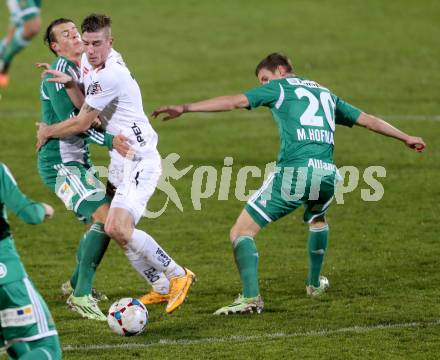 Fussball Bundesliga. RZ Pellets WAC gegen SK Rapid Wien. Tadej Trdina,  (WAC), Stefan Schwab, Maximilian Hofmann (Rapid). Wolfsberg, am 7.11.2014.
Foto: Kuess

---
pressefotos, pressefotografie, kuess, qs, qspictures, sport, bild, bilder, bilddatenbank