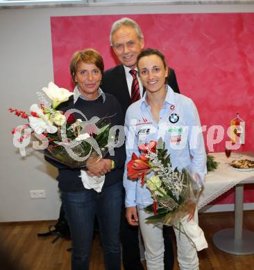 Segeln. Hribernig Anton, Eva Vadlau (Mutter), Kurt Steiner, Lara Vadlau. Maria Rain, 3.12.2014.
Foto: Kuess
---
pressefotos, pressefotografie, kuess, qs, qspictures, sport, bild, bilder, bilddatenbank