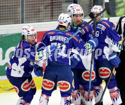 EBEL. Eishockey Bundesliga. EC VSV gegen UPC Vienna Capitals.  Torjubel Brock McBride, Mark Santorelli, Marco Pewal, Nico Brunner, Klemen Pretnar (VSV). Villach, am 12.12.2014.
Foto: Kuess 


---
pressefotos, pressefotografie, kuess, qs, qspictures, sport, bild, bilder, bilddatenbank