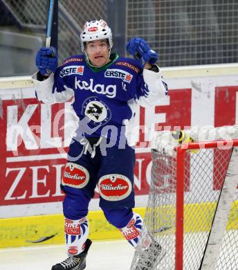 EBEL. Eishockey Bundesliga. EC VSV gegen UPC Vienna Capitals. Torjubel Brock McBride (VSV). Villach, am 12.12.2014.
Foto: Kuess 


---
pressefotos, pressefotografie, kuess, qs, qspictures, sport, bild, bilder, bilddatenbank