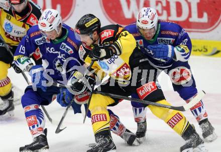 EBEL. Eishockey Bundesliga. EC VSV gegen UPC Vienna Capitals. Stefan Bacher, Brock McBride,  (VSV), Jonathan Ferland (Caps). Villach, am 12.12.2014.
Foto: Kuess 


---
pressefotos, pressefotografie, kuess, qs, qspictures, sport, bild, bilder, bilddatenbank