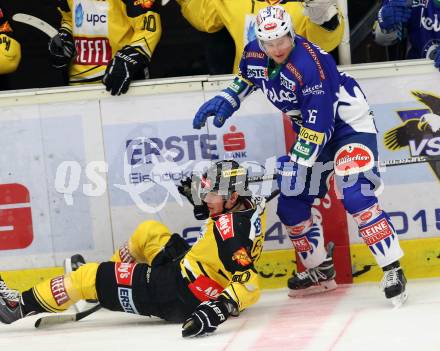 EBEL. Eishockey Bundesliga. EC VSV gegen UPC Vienna Capitals. Daniel Nageler,  (VSV), Fischer Mario (Caps). Villach, am 12.12.2014.
Foto: Kuess 


---
pressefotos, pressefotografie, kuess, qs, qspictures, sport, bild, bilder, bilddatenbank