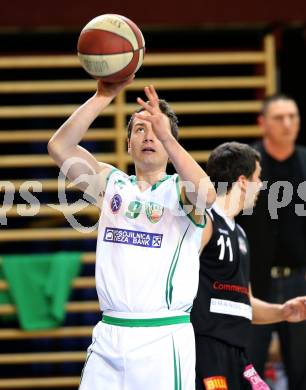 Basketball 2.Bundesliga 2014/15 Grunddurchgang 12.Runde. KOS Celovec gegen Mattersburg Rocks. Samy Mady (KOS). Klagenfurt, 13.12.2014.
Foto: Kuess
---
pressefotos, pressefotografie, kuess, qs, qspictures, sport, bild, bilder, bilddatenbank