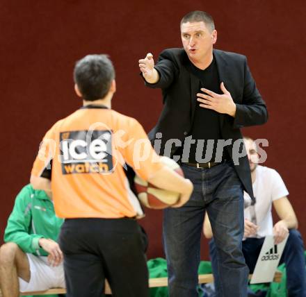 Basketball 2.Bundesliga 2014/15 Grunddurchgang 12.Runde. KOS Celovec gegen Mattersburg Rocks. Trainer Predrag Radovic (KOS). Klagenfurt, 13.12.2014.
Foto: Kuess
---
pressefotos, pressefotografie, kuess, qs, qspictures, sport, bild, bilder, bilddatenbank