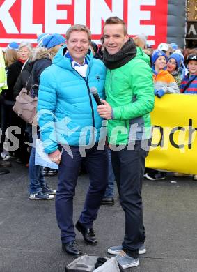 EBEL. Eishockey Bundesliga. VSV Kalenderpraesentation. Vizebuergermeister Guenther Albel, Joschi Peharz. Villach, am 13.12.2014.
Foto: Kuess
---
pressefotos, pressefotografie, kuess, qs, qspictures, sport, bild, bilder, bilddatenbank