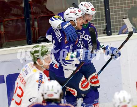 EBEL. Eishockey Bundesliga. EC VSV gegen HCB SUEDTIROL.  Torjubel Marco Pewal, Mark Santorelli (VSV). Villach, am 14.12.2014.
Foto: Kuess 


---
pressefotos, pressefotografie, kuess, qs, qspictures, sport, bild, bilder, bilddatenbank