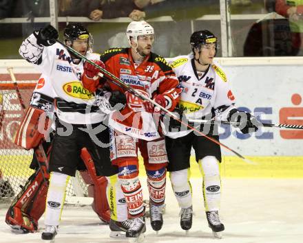 EBEL. Eishockey Bundesliga. KAC gegen Dornbirner Eishockey Club. Jean Francois Jacques, (KAC), Olivier Magnan-Grenier, Zdenek Blatny  (Dornbirn). Klagenfurt, am 14.12.2014.
Foto: Kuess 

---
pressefotos, pressefotografie, kuess, qs, qspictures, sport, bild, bilder, bilddatenbank