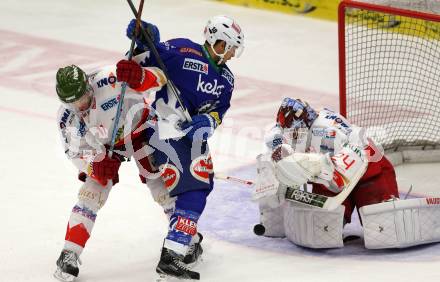 EBEL. Eishockey Bundesliga. EC VSV gegen HCB SUEDTIROL. Jason Krog,  (VSV), Mark Cullen, Jaroslav Huebl (Bozen). Villach, am 14.12.2014.
Foto: Kuess 


---
pressefotos, pressefotografie, kuess, qs, qspictures, sport, bild, bilder, bilddatenbank