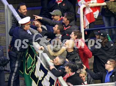 EBEL. Eishockey Bundesliga. EC VSV gegen HCB SUEDTIROL. Fans (Bozen). Villach, am 14.12.2014.
Foto: Kuess 


---
pressefotos, pressefotografie, kuess, qs, qspictures, sport, bild, bilder, bilddatenbank