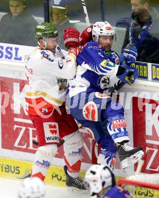 EBEL. Eishockey Bundesliga. EC VSV gegen HCB SUEDTIROL. Gerhard Unterluggauer,  (VSV), Anton Bernard (Bozen). Villach, am 14.12.2014.
Foto: Kuess 


---
pressefotos, pressefotografie, kuess, qs, qspictures, sport, bild, bilder, bilddatenbank