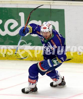 EBEL. Eishockey Bundesliga. EC VSV gegen HCB SUEDTIROL.  Jubel Benjamin Petrik (VSV). Villach, am 14.12.2014.
Foto: Kuess 


---
pressefotos, pressefotografie, kuess, qs, qspictures, sport, bild, bilder, bilddatenbank