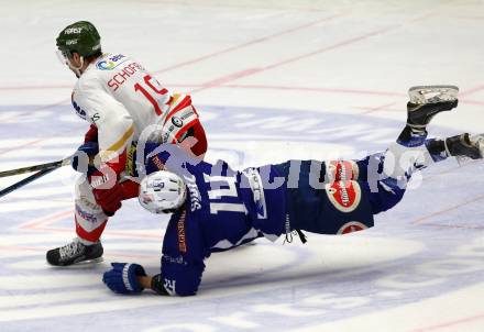 EBEL. Eishockey Bundesliga. EC VSV gegen HCB SUEDTIROL. Philipp Siutz,  (VSV), Rick Schofield (Bozen). Villach, am 14.12.2014.
Foto: Kuess 


---
pressefotos, pressefotografie, kuess, qs, qspictures, sport, bild, bilder, bilddatenbank