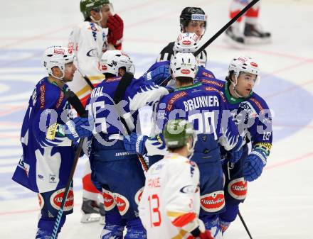 EBEL. Eishockey Bundesliga. EC VSV gegen HCB SUEDTIROL. Torjubel Brock McBride, Nico Brunner, Klemen Pretnar, Mark Santorelli, Marco Pewal (VSV). Villach, am 14.12.2014.
Foto: Kuess 


---
pressefotos, pressefotografie, kuess, qs, qspictures, sport, bild, bilder, bilddatenbank