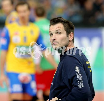 Volleyball Champions League. SK Posojilnica Aich/Dob gegen Zenit Kazan.  Trainer Luka Slabe (Aich/Dob). Klagenfurt, am 17.12.2014.
Foto: Kuess
---
pressefotos, pressefotografie, kuess, qs, qspictures, sport, bild, bilder, bilddatenbank