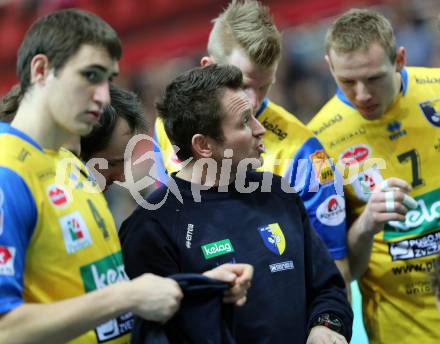 Volleyball Champions League. SK Posojilnica Aich/Dob gegen Zenit Kazan.  Trainer Luka Slabe (Aich/Dob). Klagenfurt, am 17.12.2014.
Foto: Kuess
---
pressefotos, pressefotografie, kuess, qs, qspictures, sport, bild, bilder, bilddatenbank