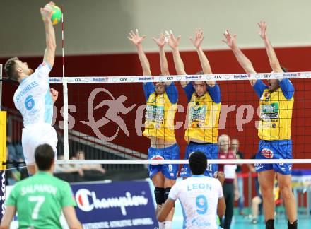 Volleyball Champions League. SK Posojilnica Aich/Dob gegen Zenit Kazan.  Rok Satler, Danijel Koncilja, Andrej Grut (Aich/Dob). Klagenfurt, am 17.12.2014.
Foto: Kuess
---
pressefotos, pressefotografie, kuess, qs, qspictures, sport, bild, bilder, bilddatenbank