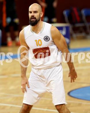 Basketball 2.Bundesliga 2014/15 Grunddurchgang 13.Runde. Woerthersee Piraten gegen Basket Flames. Joachim Buggelsheim (Piraten). Klagenfurt, 20.12.2014.
Foto: Kuess
---
pressefotos, pressefotografie, kuess, qs, qspictures, sport, bild, bilder, bilddatenbank