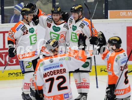 EBEL. Eishockey Bundesliga. EC VSV gegen Moser Medical Graz 99ers.  Torjubel Tomas Petruska, Anders Bastiansen, Tyler Cuma, Kevin Moderer, Marek Zagrapan (Graz 99ers). Villach, am 28.12.2014.
Foto: Kuess 


---
pressefotos, pressefotografie, kuess, qs, qspictures, sport, bild, bilder, bilddatenbank