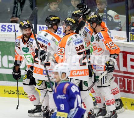 EBEL. Eishockey Bundesliga. EC VSV gegen Moser Medical Graz 99ers.  Torjubel Graz. Villach, am 28.12.2014.
Foto: Kuess 


---
pressefotos, pressefotografie, kuess, qs, qspictures, sport, bild, bilder, bilddatenbank