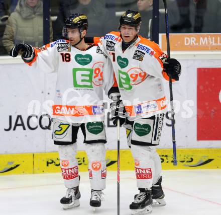 EBEL. Eishockey Bundesliga. EC VSV gegen Moser Medical Graz 99ers.  Torjubel Tomas Petruska, Anders Bastiansen (Graz 99ers). Villach, am 28.12.2014.
Foto: Kuess 


---
pressefotos, pressefotografie, kuess, qs, qspictures, sport, bild, bilder, bilddatenbank